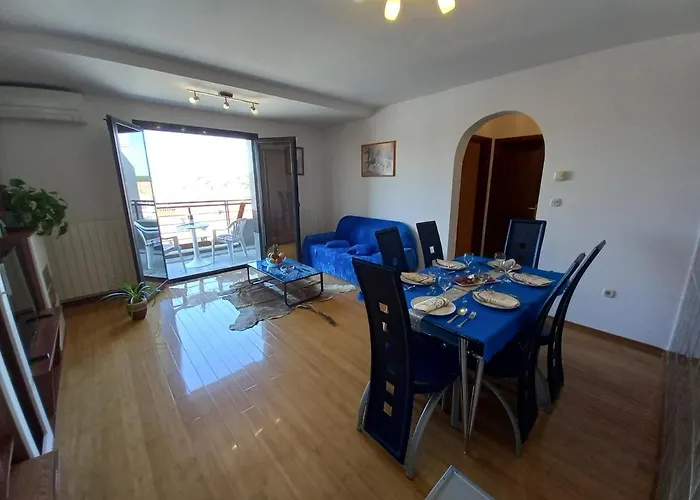 With Wifi - 17913 Pula